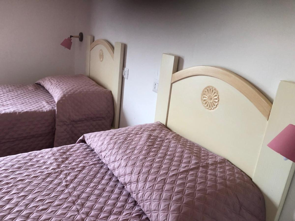 Agriturismo La Casa Delle Fate Loiri Porto San Paolo Ngoại thất bức ảnh