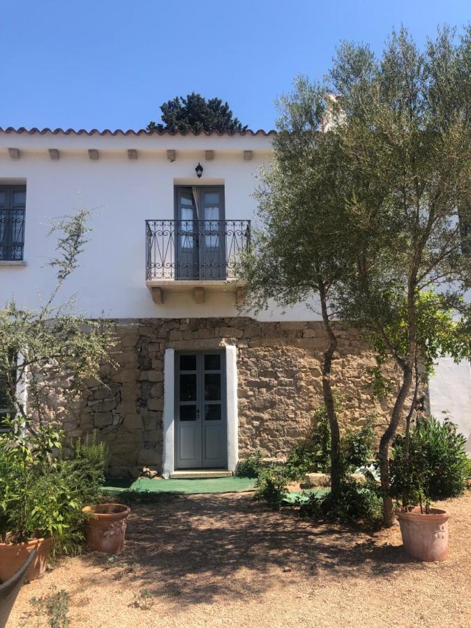 Agriturismo La Casa Delle Fate Loiri Porto San Paolo Ngoại thất bức ảnh