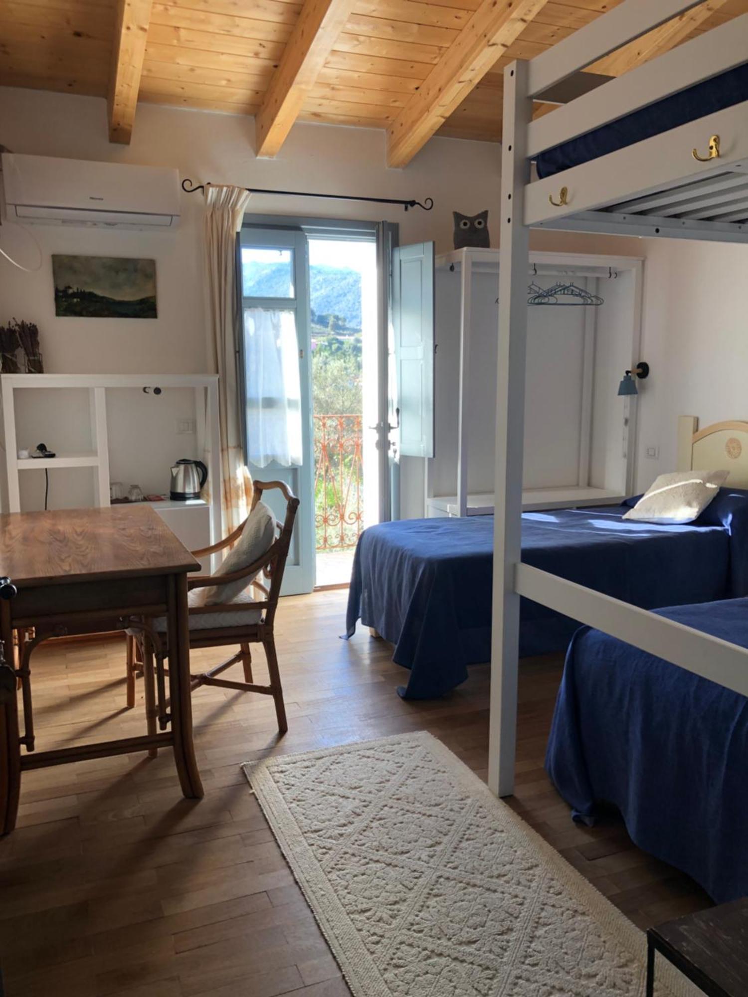 Agriturismo La Casa Delle Fate Loiri Porto San Paolo Ngoại thất bức ảnh
