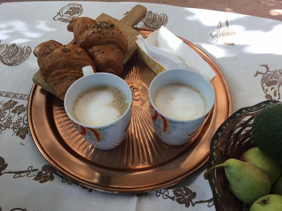 Agriturismo La Casa Delle Fate Loiri Porto San Paolo Ngoại thất bức ảnh